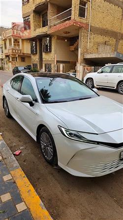 تۆیۆتا کامری